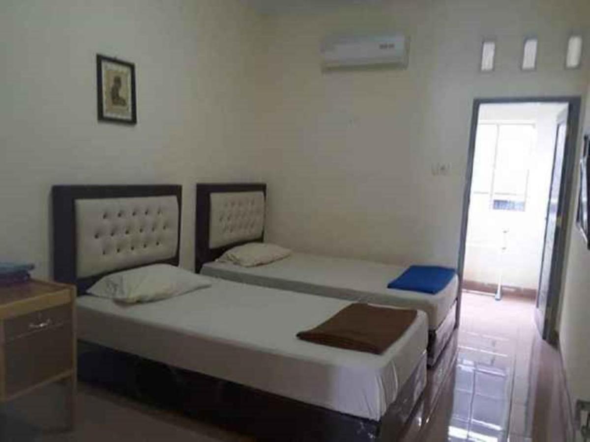 Penginapan Syariah Parit  Exteriör bild