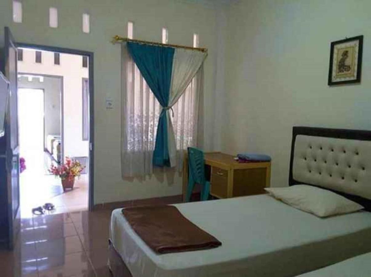 Penginapan Syariah Parit  Exteriör bild