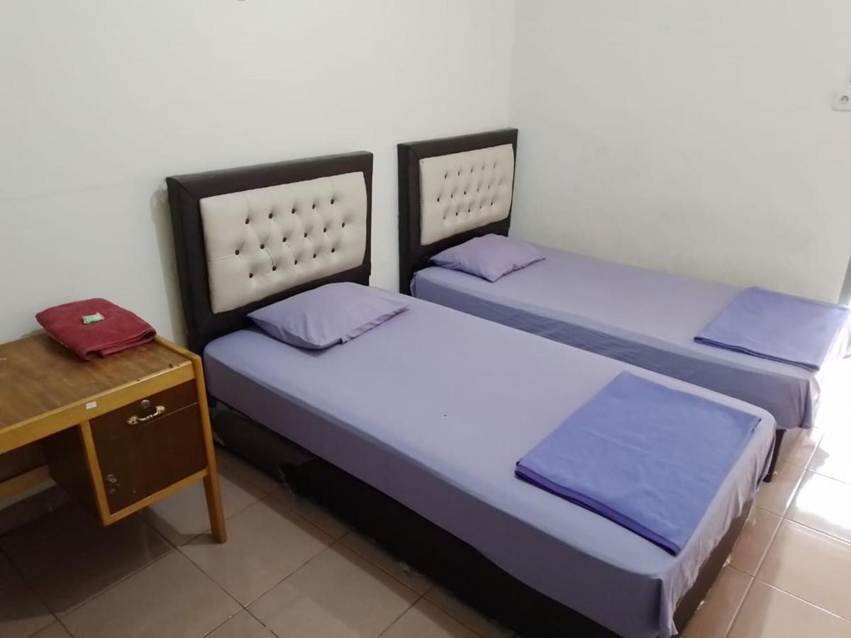 Penginapan Syariah Parit  Exteriör bild