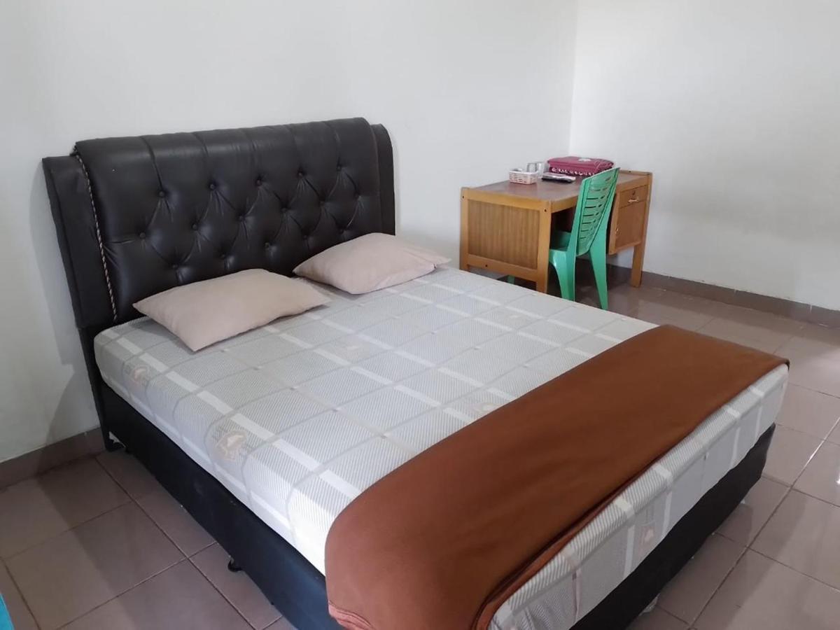 Penginapan Syariah Parit  Exteriör bild
